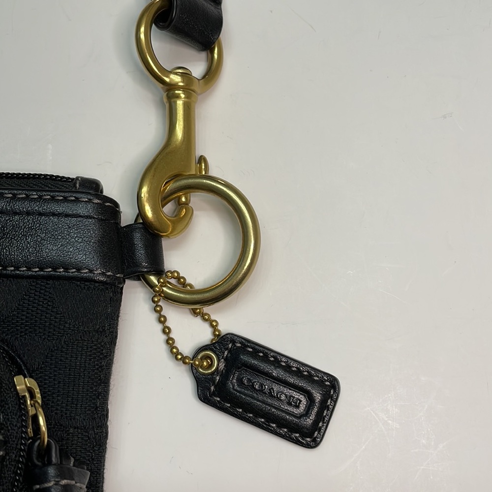 Coach Black Belt Bag - Picture 7 of 12